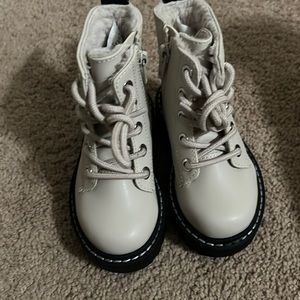 H&M tan boots size 7.5